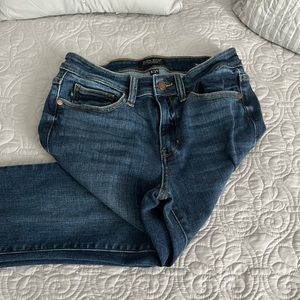 Judy Blue Mid Size Skinny 27R